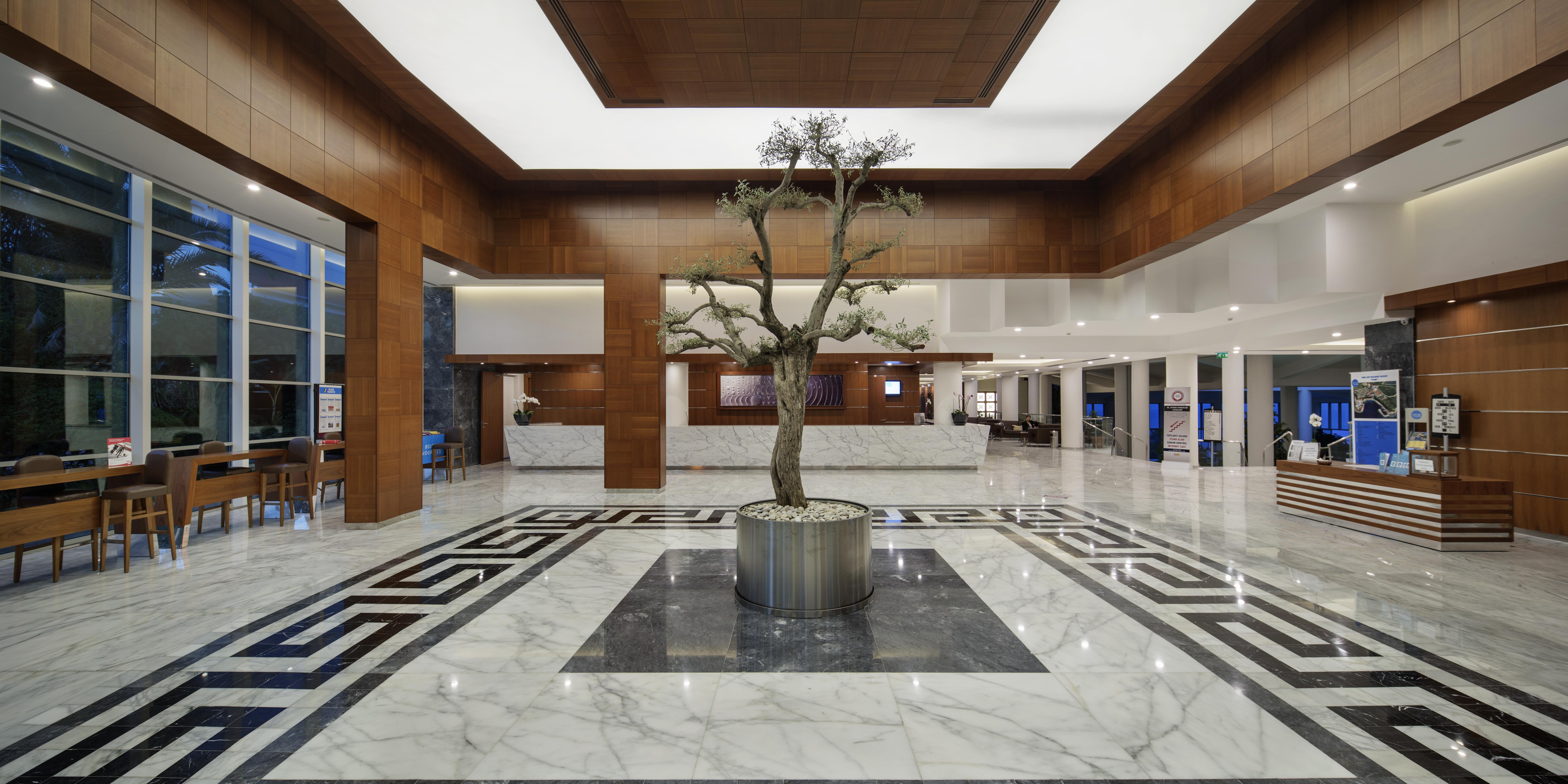 Pine Bay Holiday Resort Kusadasi Bagian luar foto Lobby