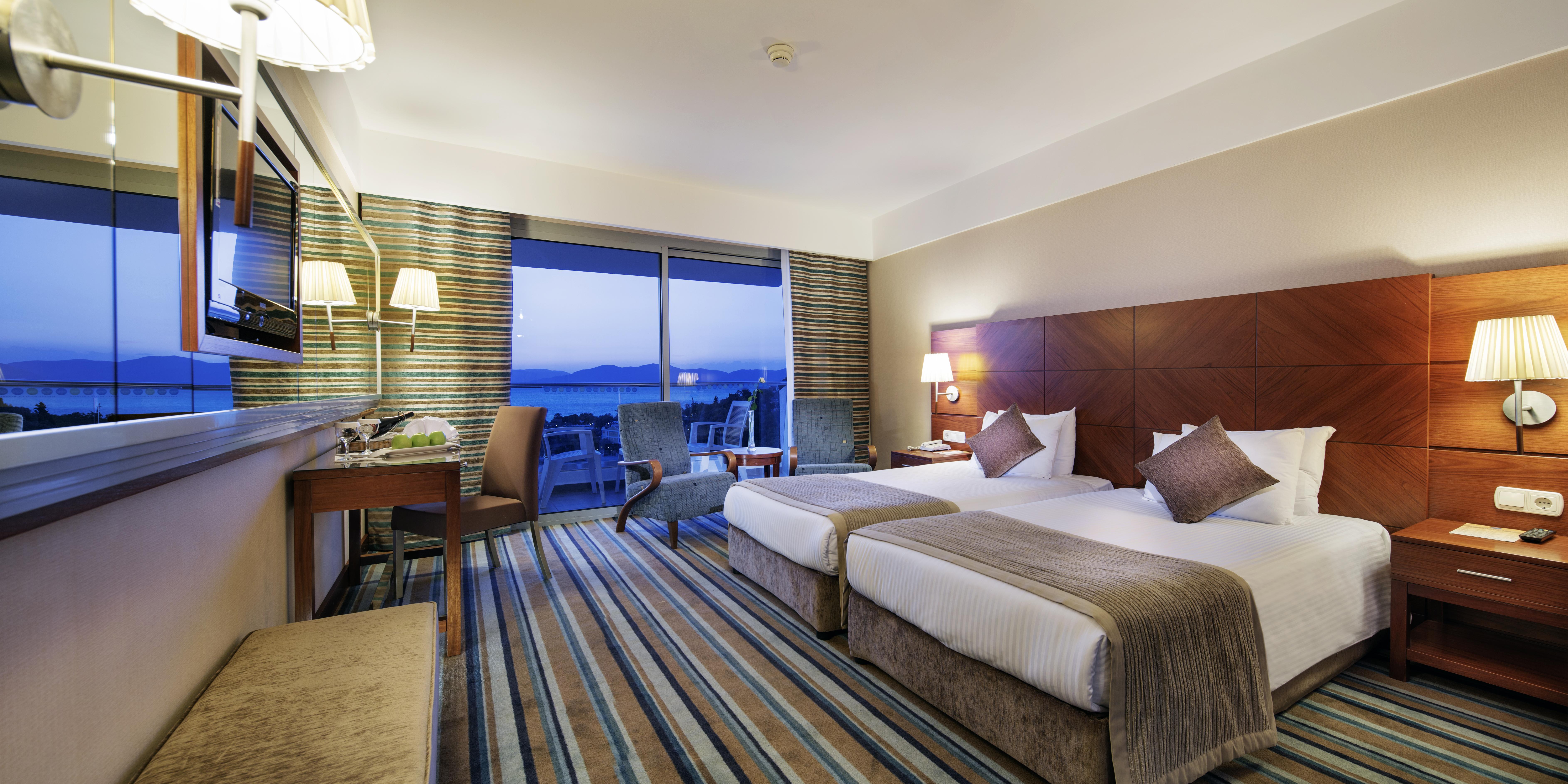 Pine Bay Holiday Resort Kusadasi Bagian luar foto Deluxe room